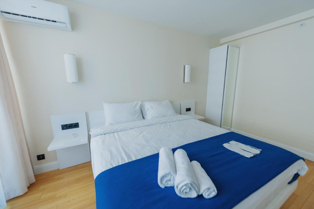 Orbi City Center Sea View Aparthotel Батуми Екстериор снимка